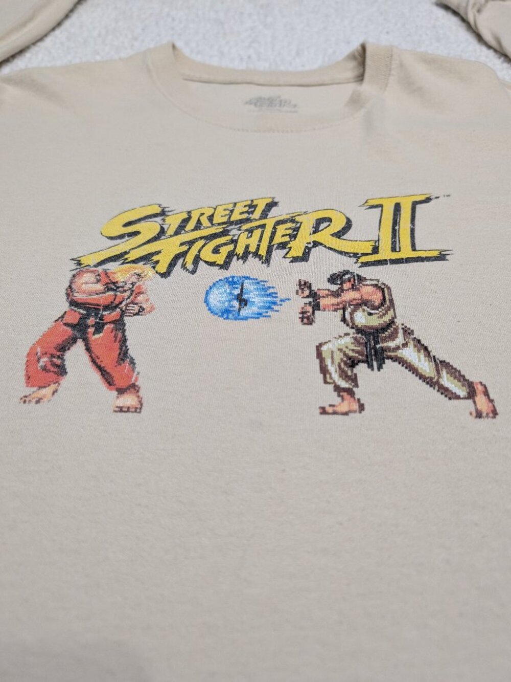 Street Fighter II Long Sleeve Graphic Tee Size L